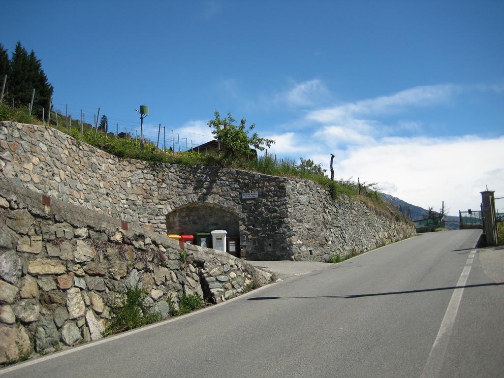 Appartamenti Bioula Aosta Bagian luar foto